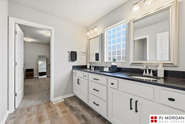 16452 Whitmore Street, Bennington, NE 68007