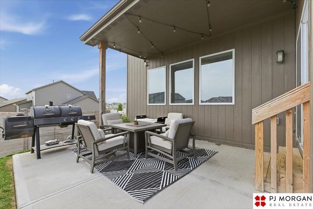 16452 Whitmore Street, Bennington, NE 68007
