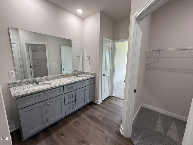 111 Finch Lane, Four Oaks, NC 27524