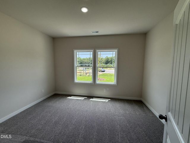 111 Finch Lane, Four Oaks, NC 27524