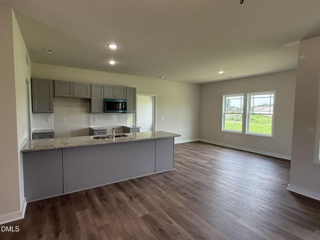 111 Finch Lane, Four Oaks, NC 27524
