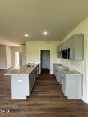 111 Finch Lane, Four Oaks, NC 27524