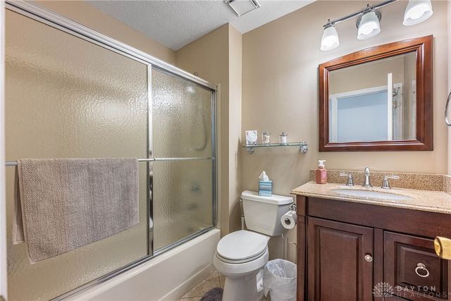 143 Timberside Court, Springboro, OH 45066