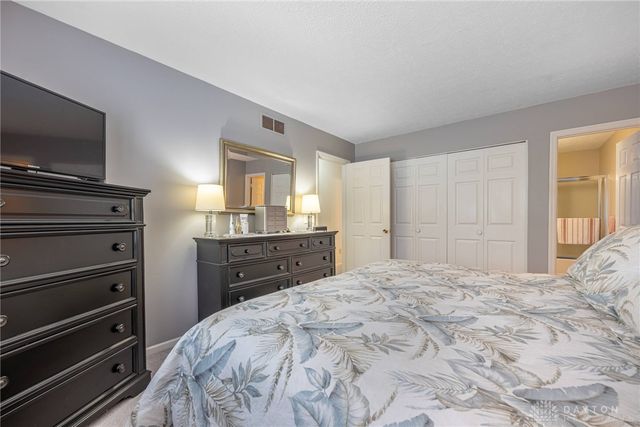 143 Timberside Court, Springboro, OH 45066