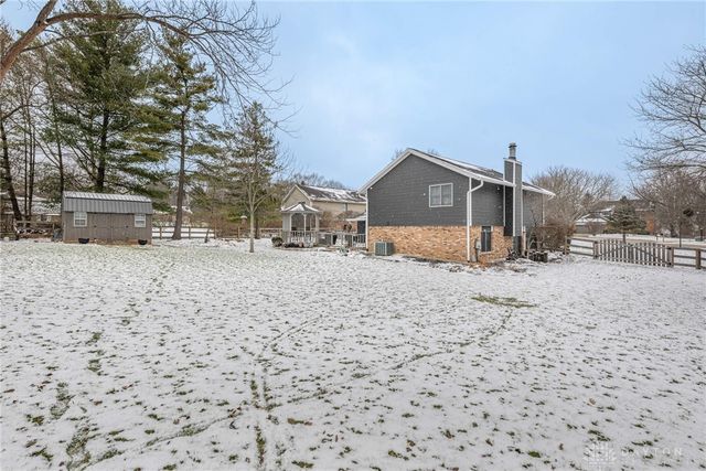 143 Timberside Court, Springboro, OH 45066