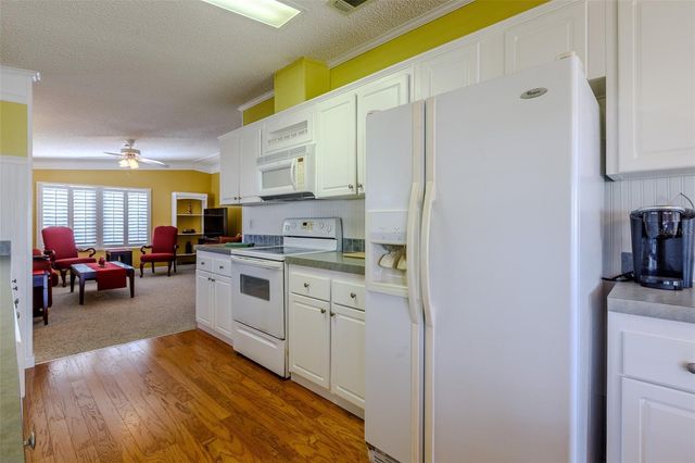 2100 KINGS HIGHWAY 21, Port Charlotte, FL 33980