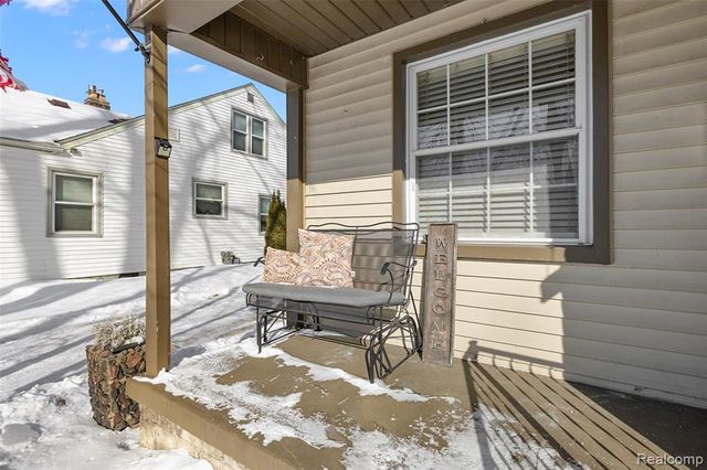 21819 California Street, Saint Clair Shores, MI 48080