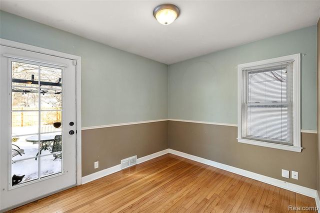 21819 California Street, Saint Clair Shores, MI 48080