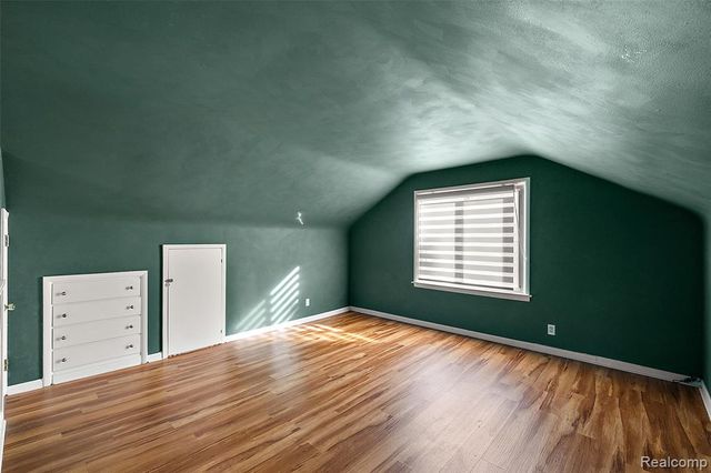 21819 California Street, Saint Clair Shores, MI 48080