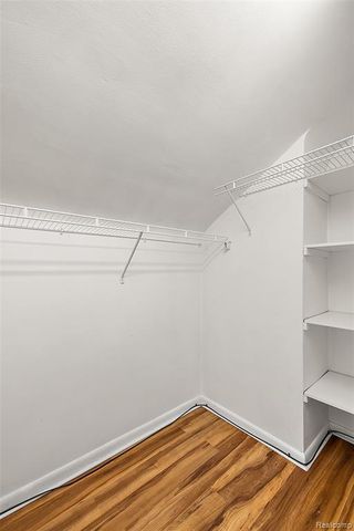 21819 California Street, Saint Clair Shores, MI 48080