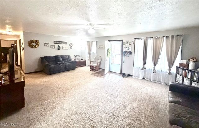 1386 Brookdale Lane, Kent, OH 44240