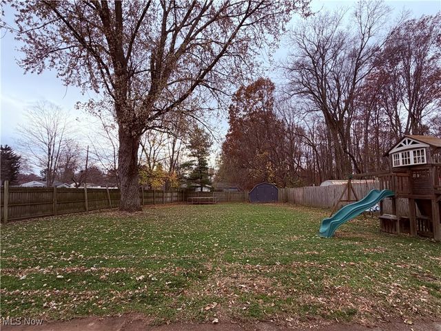 1386 Brookdale Lane, Kent, OH 44240