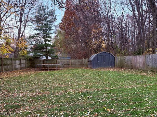 1386 Brookdale Lane, Kent, OH 44240