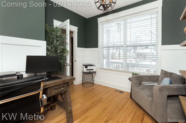 4095 Thomas Avenue, Berkley, MI 48072