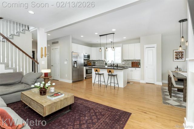 4095 Thomas Avenue, Berkley, MI 48072