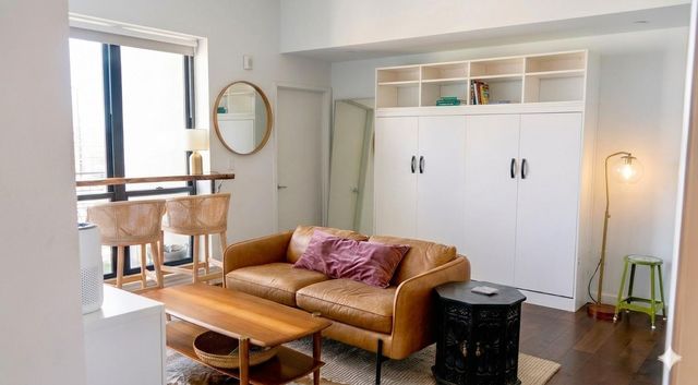 1322 E 12th ST 201, Austin, TX 78702