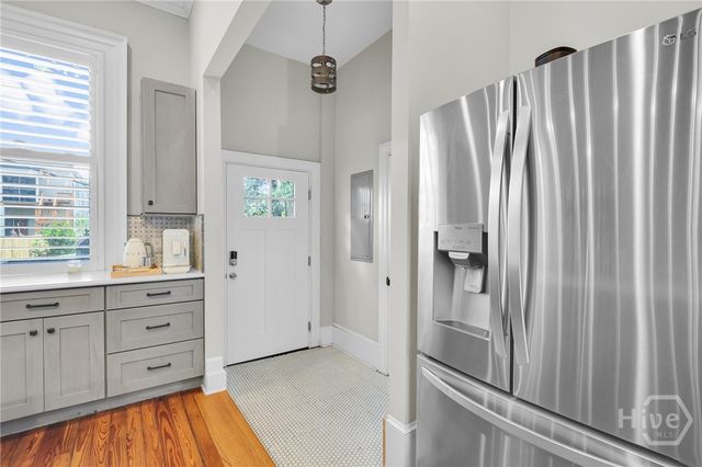 309 W 34th Street, Savannah, GA 31401