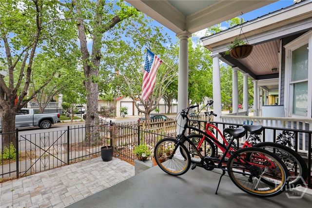 309 W 34th Street, Savannah, GA 31401