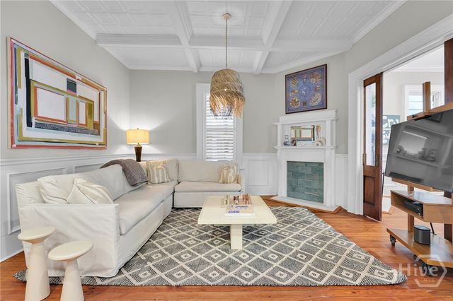 309 W 34th Street, Savannah, GA 31401