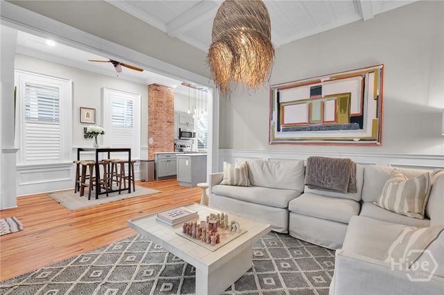 309 W 34th Street, Savannah, GA 31401