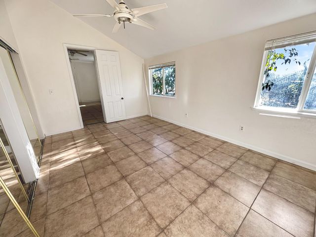 111 Covey Rd, Auburn, CA 95603
