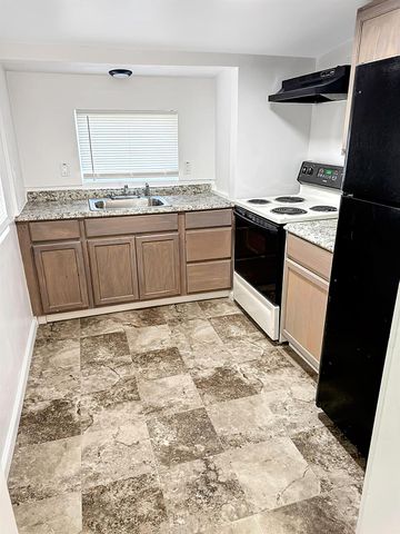 111 Covey Rd, Auburn, CA 95603
