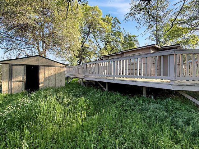 111 Covey Rd, Auburn, CA 95603