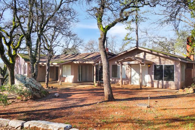 111 Covey Rd, Auburn, CA 95603