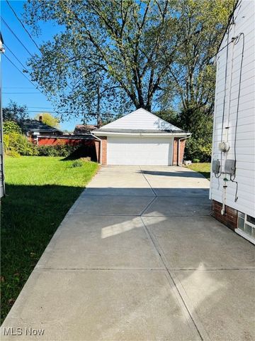 4081 E 175th Street, Cleveland, OH 44128