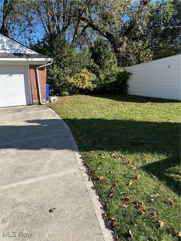 4081 E 175th Street, Cleveland, OH 44128