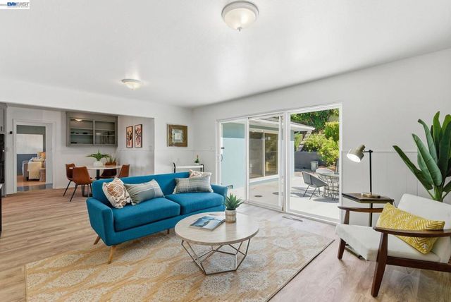 2724 Benedict Dr, San Leandro, CA 94577