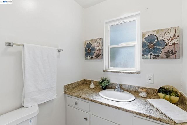 2724 Benedict Dr, San Leandro, CA 94577