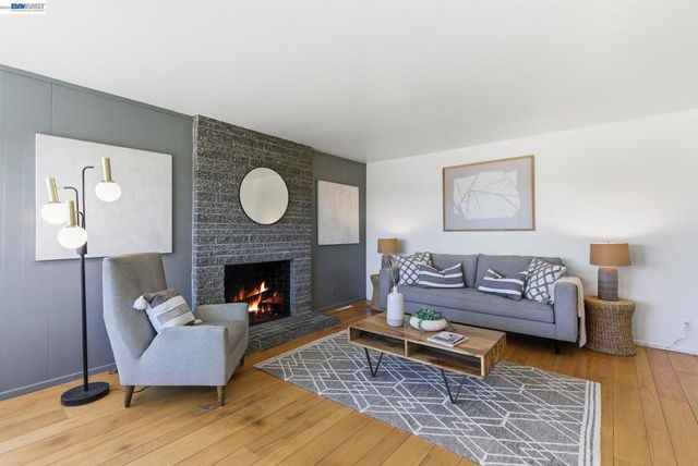 2724 Benedict Dr, San Leandro, CA 94577