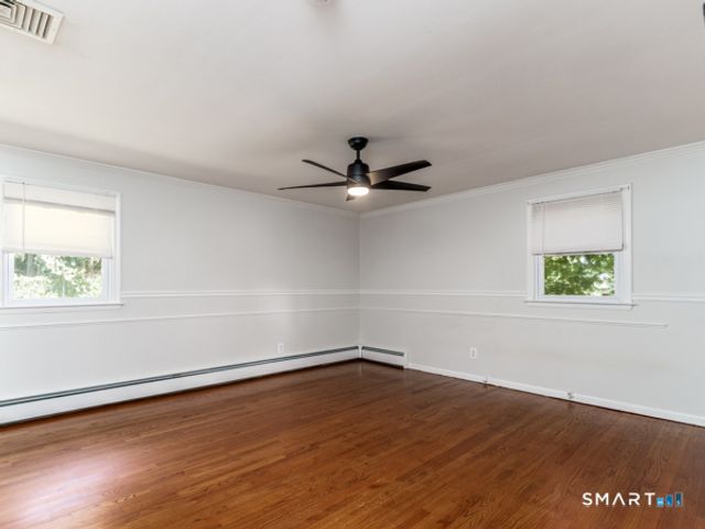 6 Liberty Terrace, North Haven, CT 06473