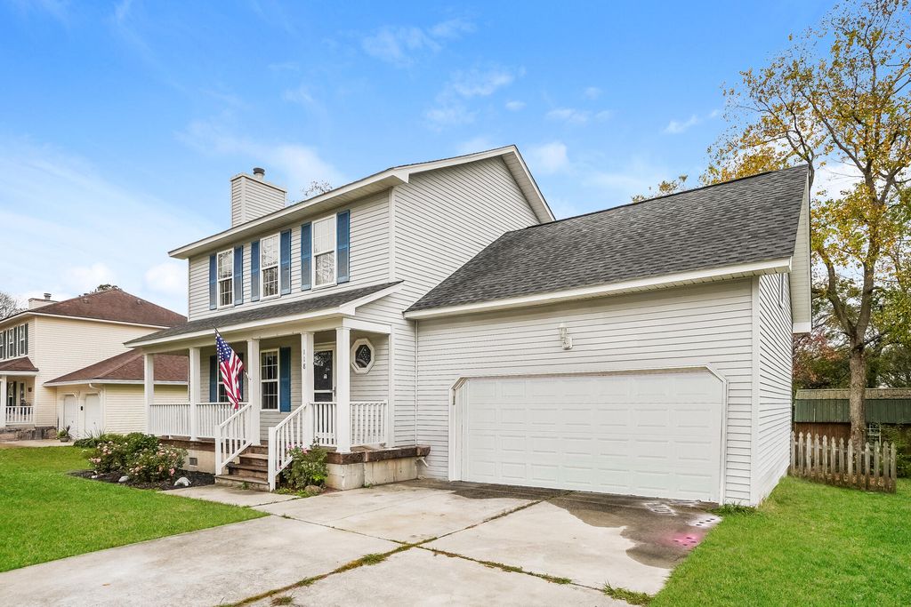 118 Red Cypress Drive, Goose Creek, SC 29445