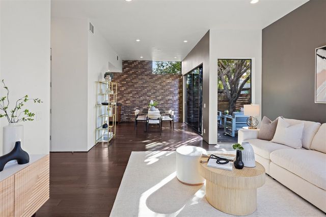 1406 San Pablo Ave A, Berkeley, CA 94702