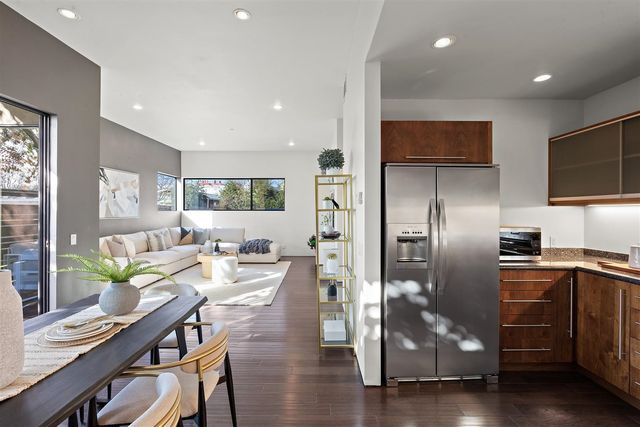 1406 San Pablo Ave A, Berkeley, CA 94702