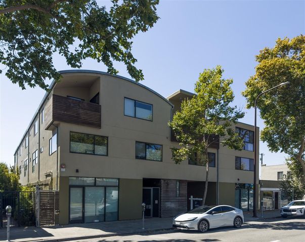 1406 San Pablo Ave A, Berkeley, CA 94702
