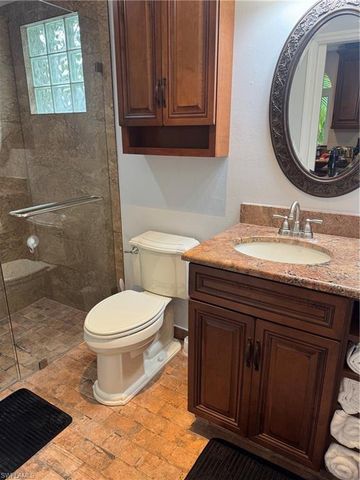 4874 Southern Breeze DR, Naples, FL 34114