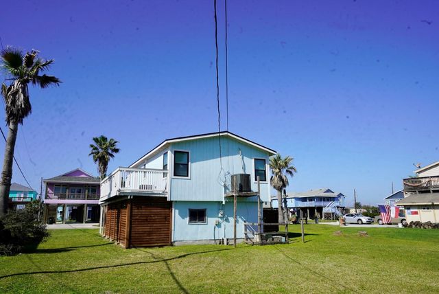 4027 Surf Drive, Galveston, TX 77554
