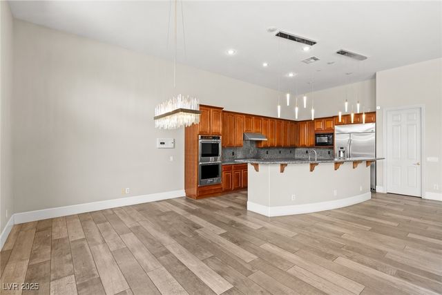 4 Caves Valley Court, Henderson, NV 89052