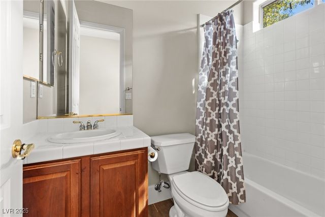 4 Caves Valley Court, Henderson, NV 89052