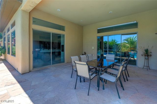 4 Caves Valley Court, Henderson, NV 89052