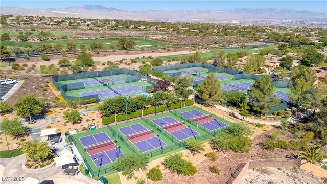 4 Caves Valley Court, Henderson, NV 89052