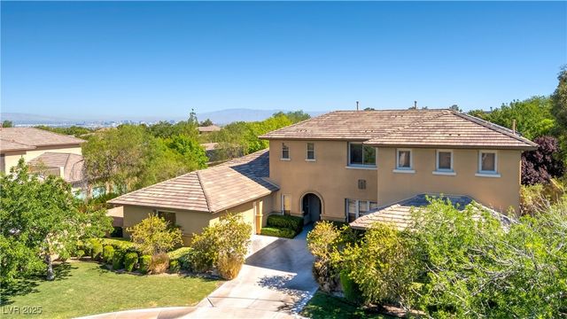 4 Caves Valley Court, Henderson, NV 89052