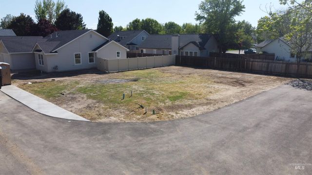 9593 W Irving St, Boise, ID 83704