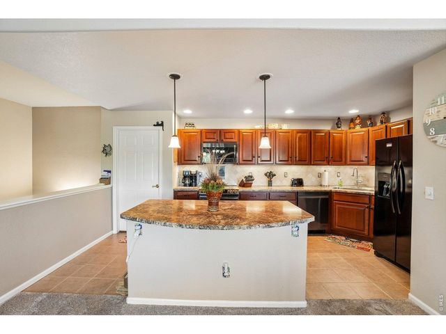 1703 Whitehall Dr 8C, Longmont, CO 80504