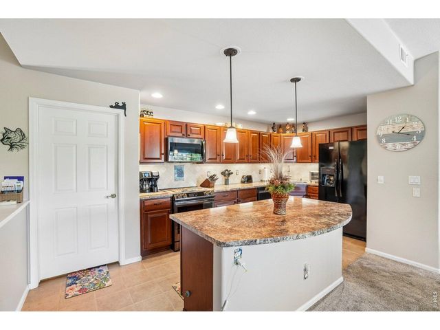 1703 Whitehall Dr 8C, Longmont, CO 80504