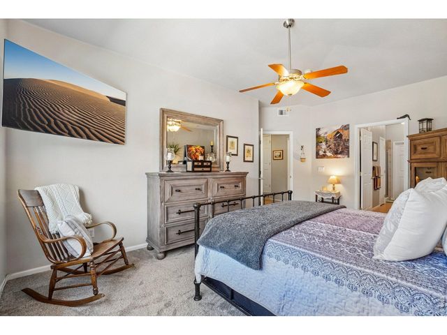 1703 Whitehall Dr 8C, Longmont, CO 80504