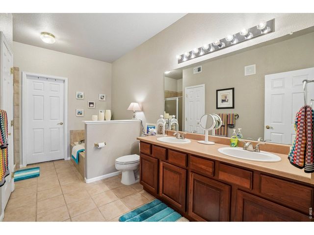 1703 Whitehall Dr 8C, Longmont, CO 80504